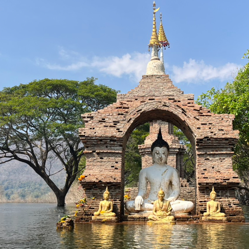 ทัวร์ลำพูน สุโขทัย ตาก กำแพงเพชร 3 วัน 1 คืน (VAN)