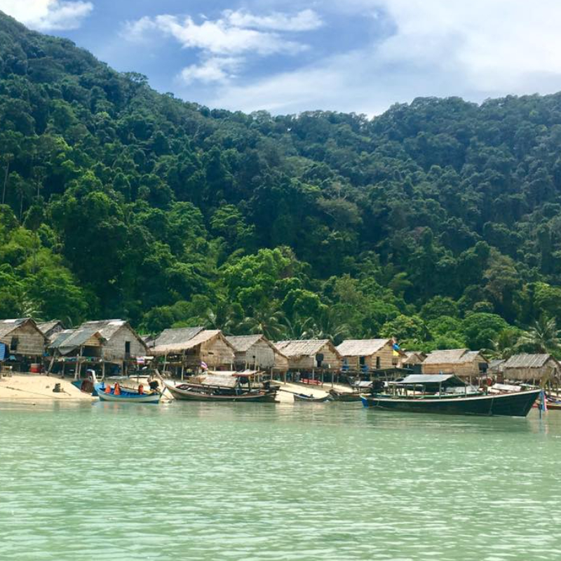 ทัวร์หมู่เกาะสุรินทร์ จ.พังงา [พักเต็นท์ + Speed Boat] 4 วัน 2 คืน (Van)