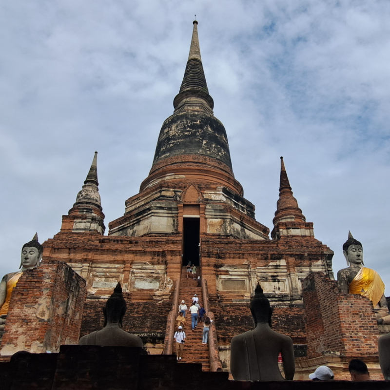 ทัวร์อยุธยา ไหว้พระ 9 วัด ตลาดน้ำอโยธยา [One Day Trip] 1 วัน (Van)